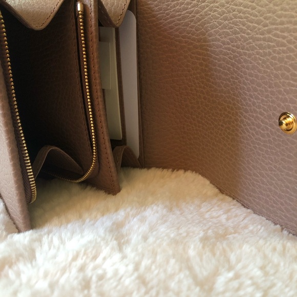 Flash Sale💥NEW GUCCI MARMONT WALLET PORCELAIN ROSE💥 price firm - Picture 5 of 16